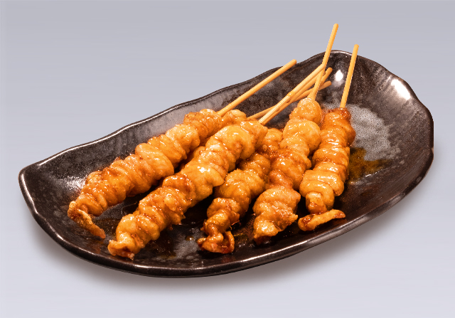 鶏皮ぐるぐる串